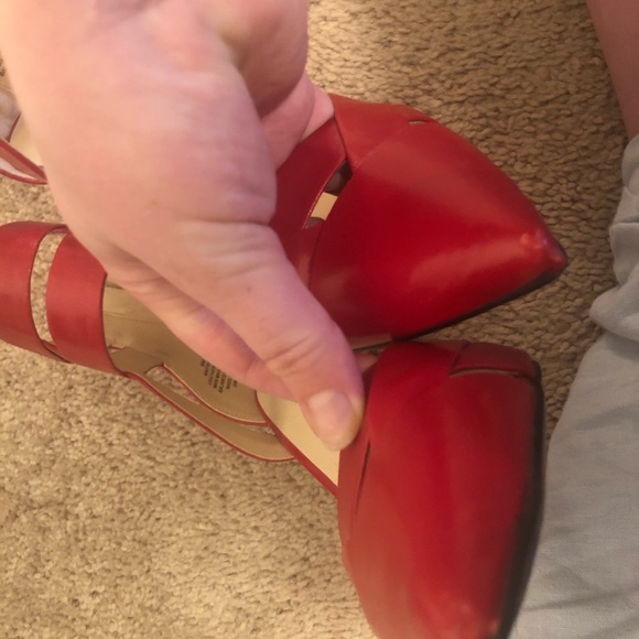 Nine West red heels size 8 - Picture 7 of 8